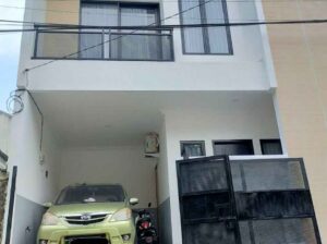 Rumah 2 Lantai + Rooftop di Kalibata – Jakarta Selatan