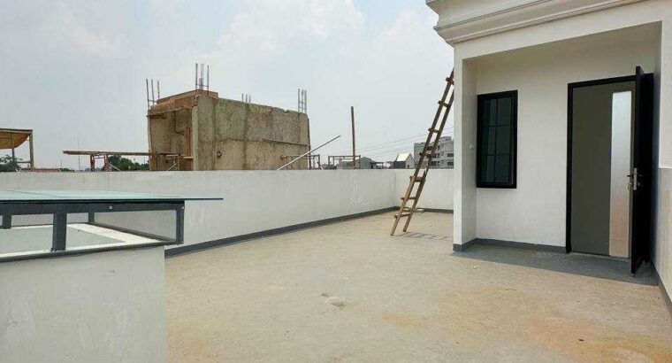 Rumah 2 Lantai dengan Rooftop di Condet, Jakarta Timur